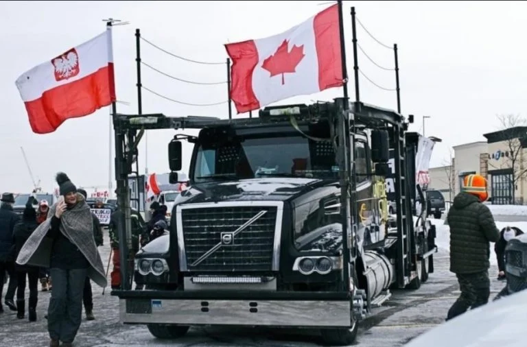 ‘Vaquinha’ bloqueia doação de US$ 8 milhões destinados aos caminhoneiros do Canadá