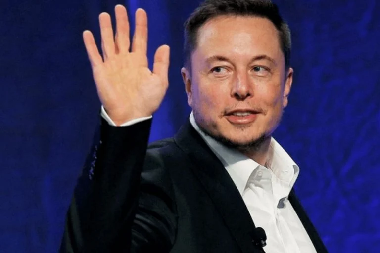 Elon Musk desiste de comprar o Twitter