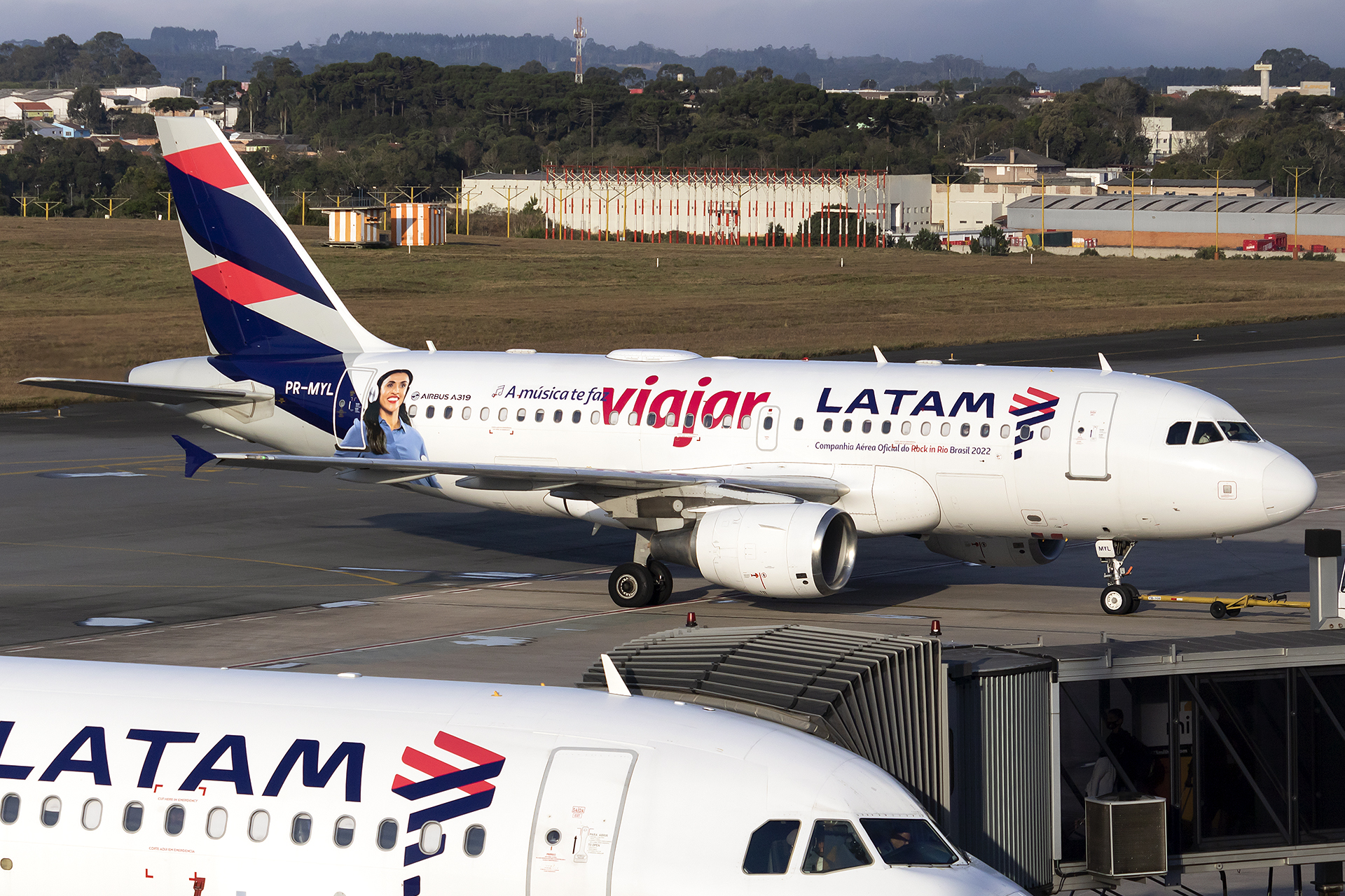 Preço das passagens aéreas no Brasil cai quase 15% em agosto